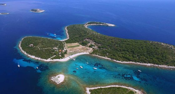 Budikovac island rom air