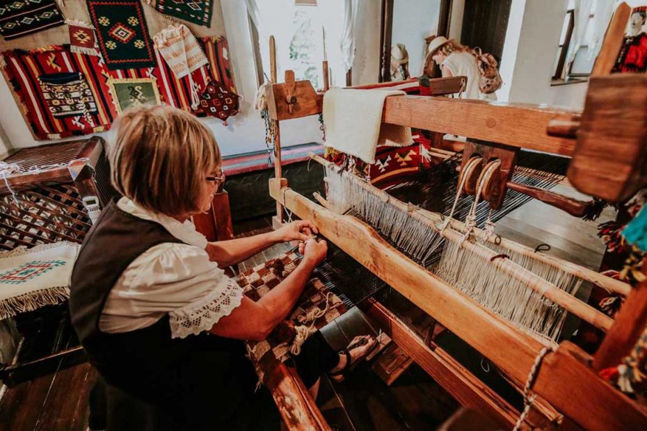 traditional viewering machine-Krka national park