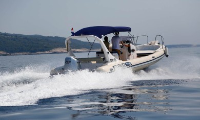 SugamanTourspresentsMaestralSpeedboat