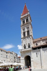 BellTowerStLawrenceCathedralTrogir