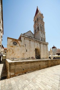 WestPortalStLawrenceCathedralTrogir