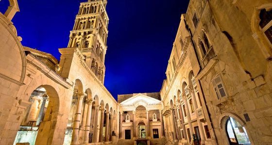 Split city Center-Peristyle