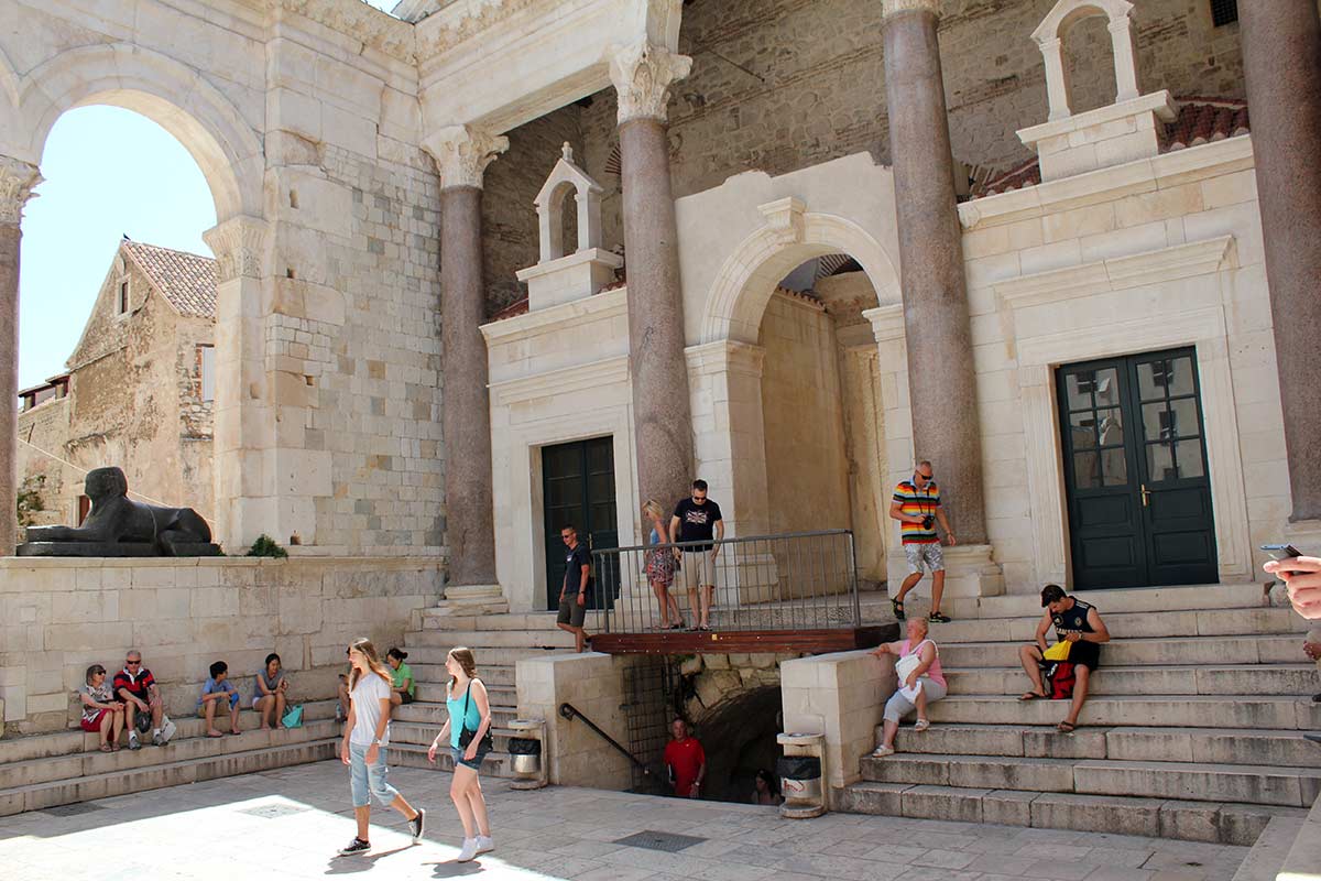 Historical Complex of Split with the Palace of Diocletian - UNESCO World  Heritage Centre